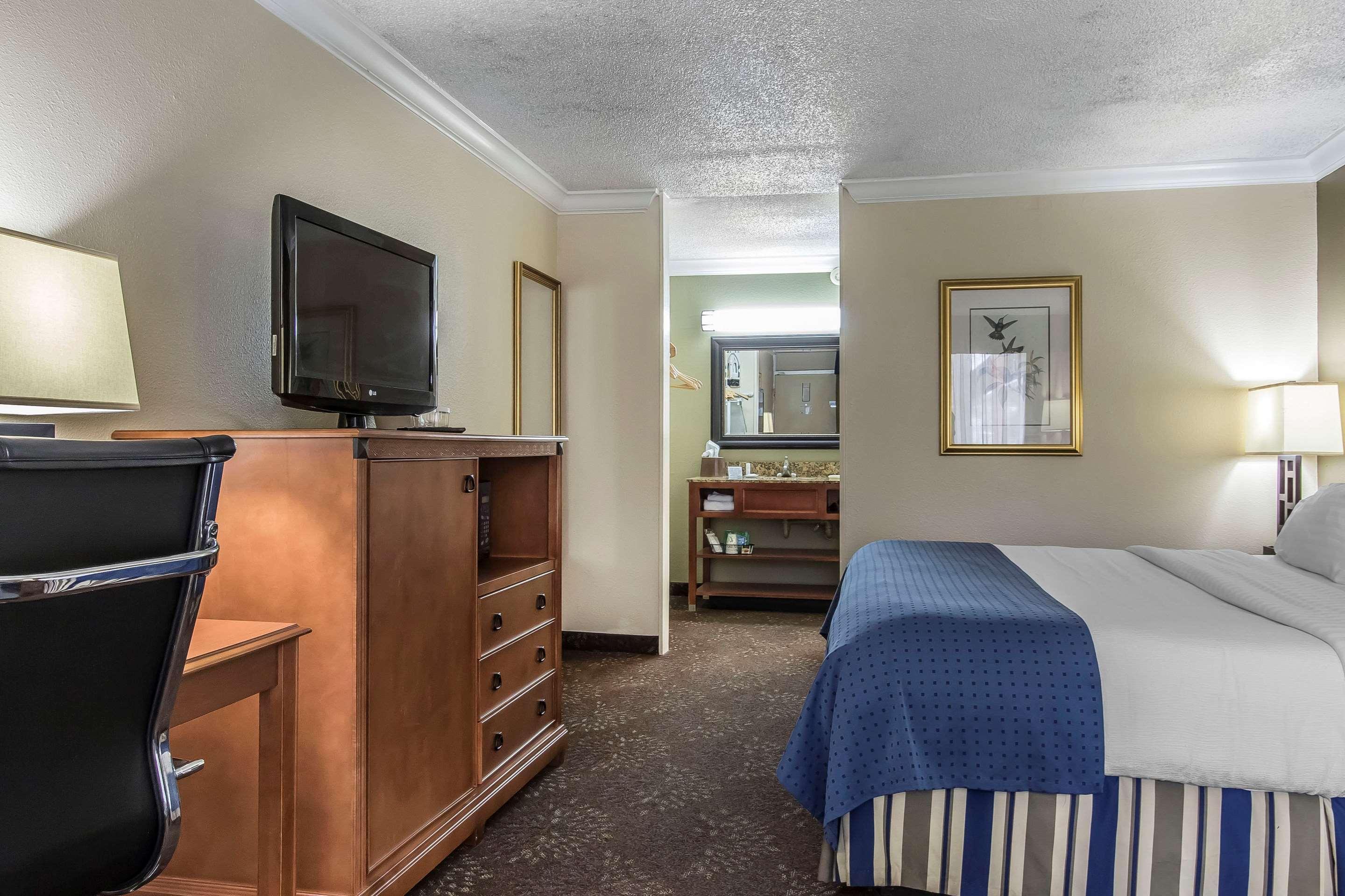 Clarion Inn Morgan City Extérieur photo