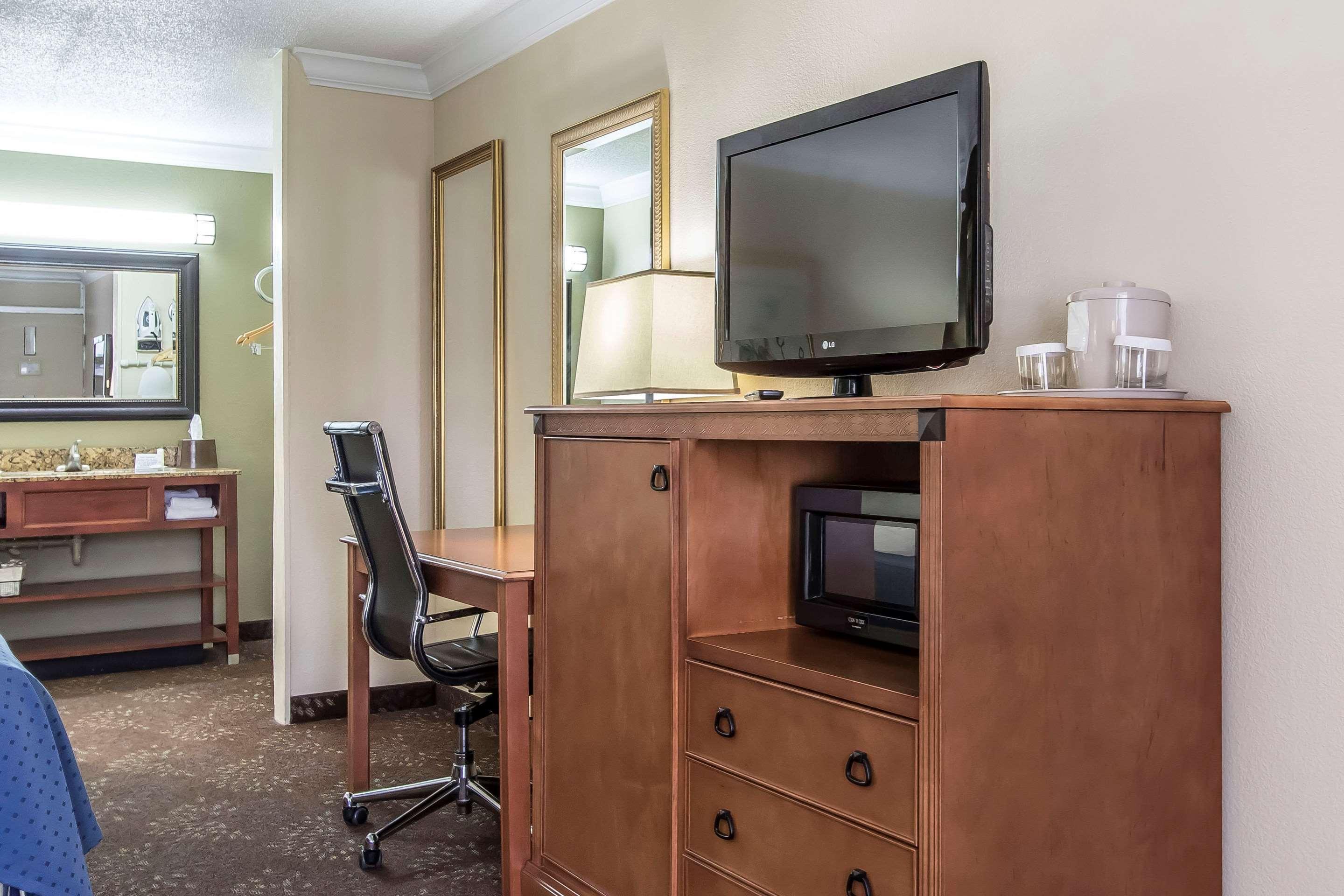 Clarion Inn Morgan City Extérieur photo