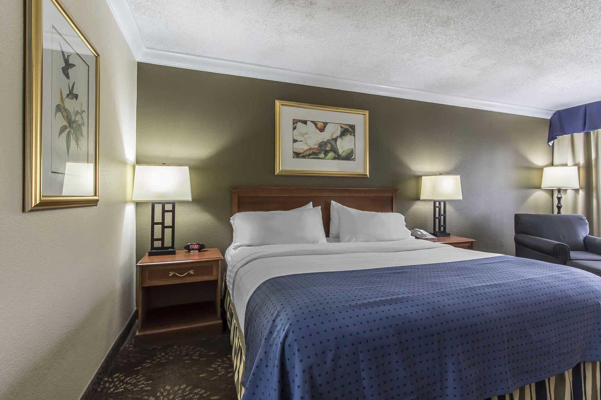 Clarion Inn Morgan City Extérieur photo